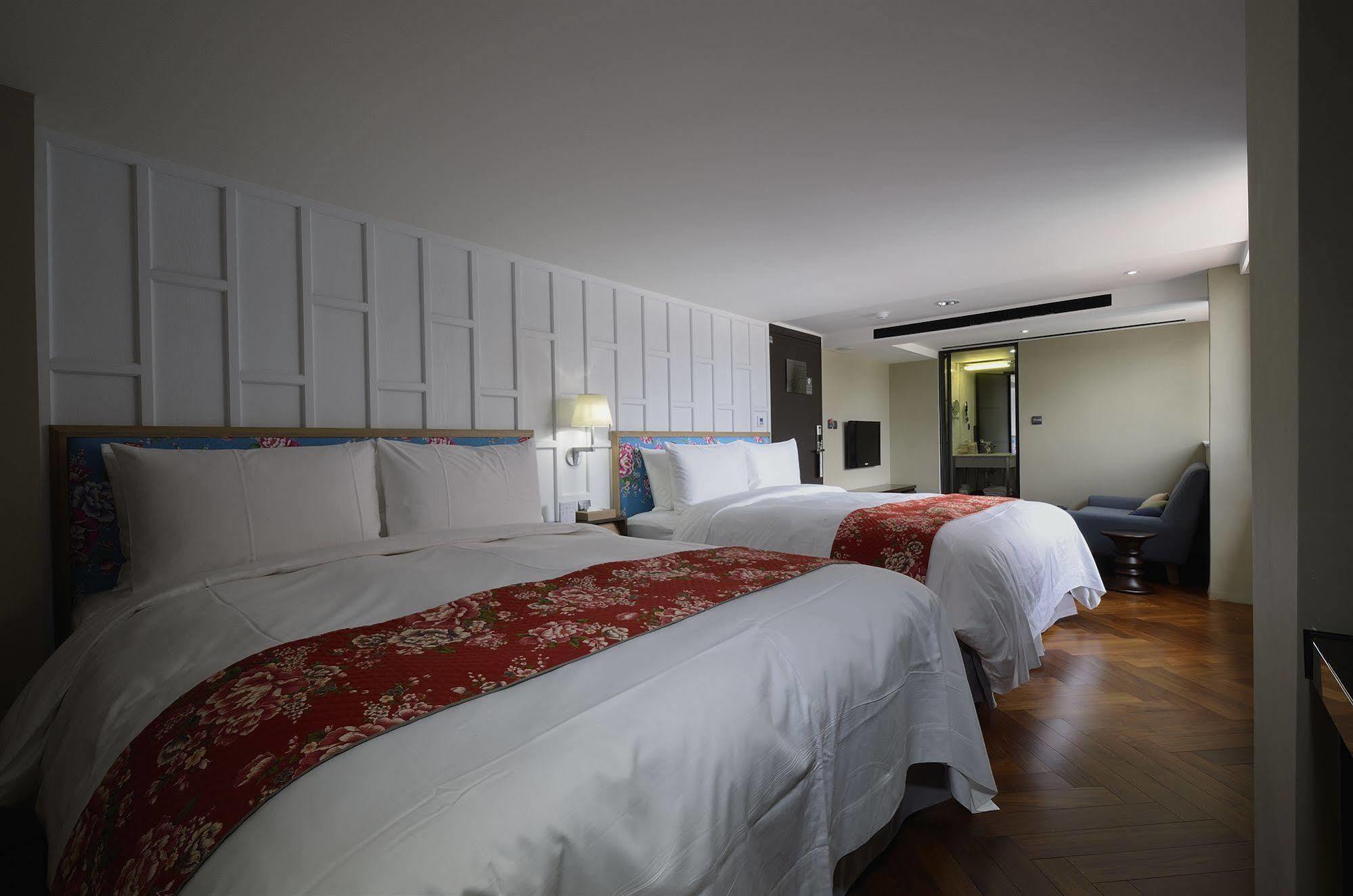 Reddot Hotel Ταϊχούνγκ Εξωτερικό φωτογραφία